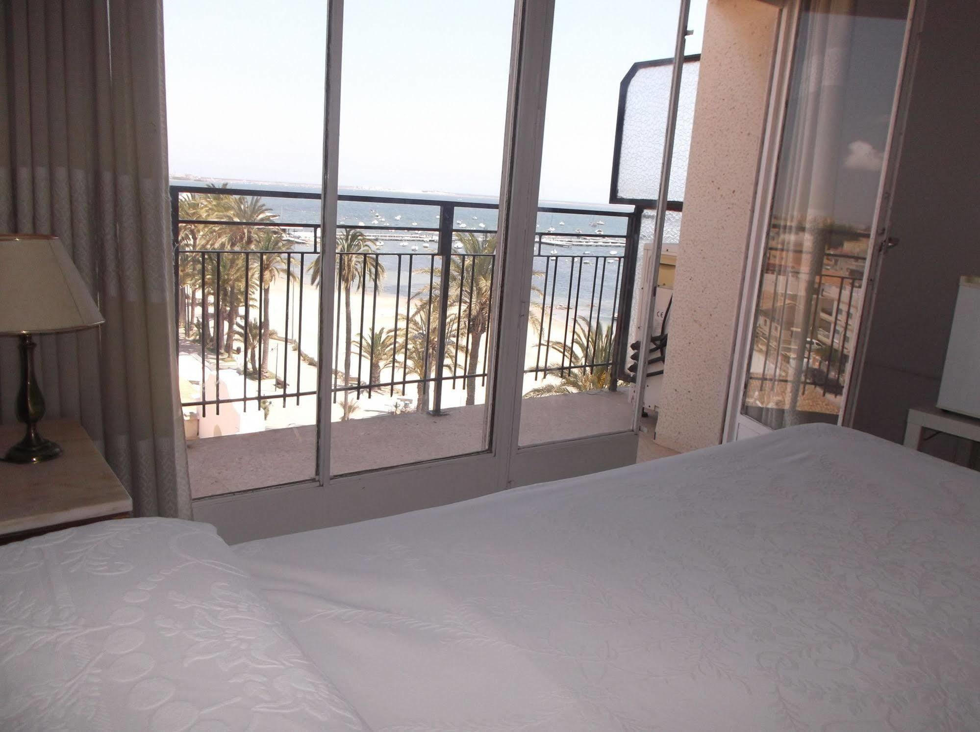 Hotel Lido Santiago De La Ribera Eksteriør billede